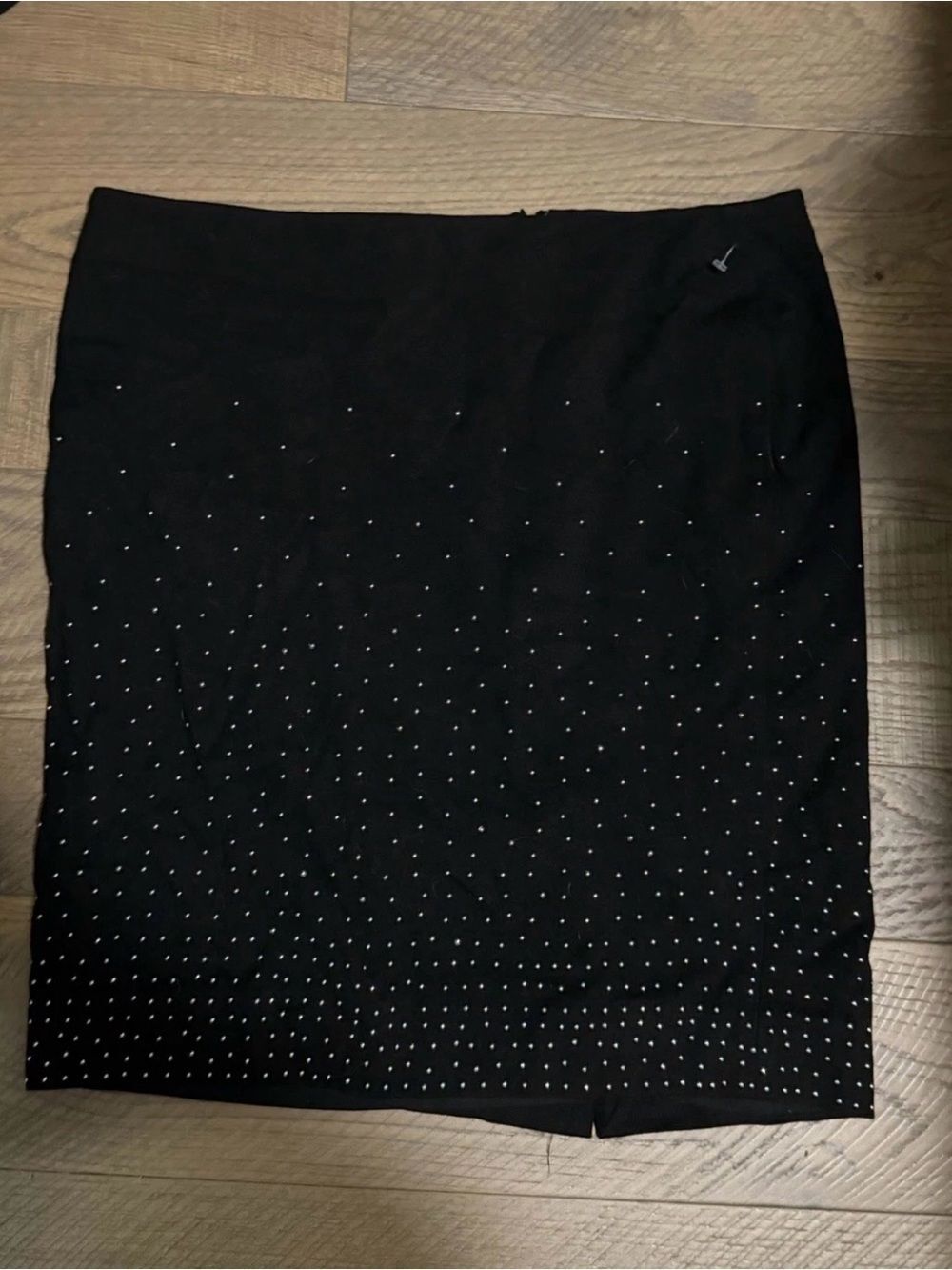 White House Black Market Black Silver Dot Beaded Pencil Skirt Size 14